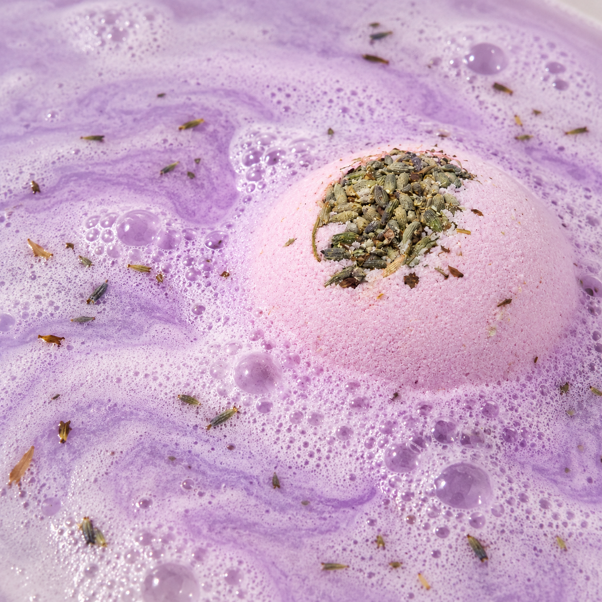 Lavender Dreams Bath Bomb - Hot Mess Body